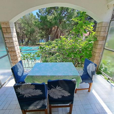 Apartments 1000 Flowers Stari Grad  Exterior foto